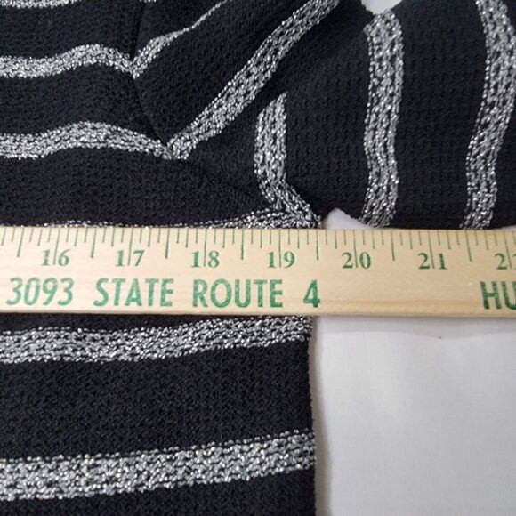 Jones New York Signature Cardigan Womens Large Black Silver Metallic Stripes - Picture 14 of 16